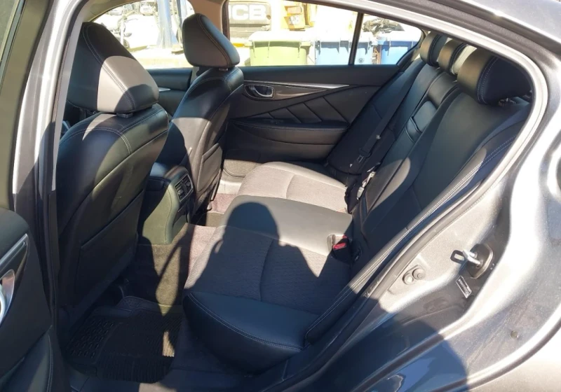 Infiniti Q50 2.2d автомат, снимка 6 - Автомобили и джипове - 50293145