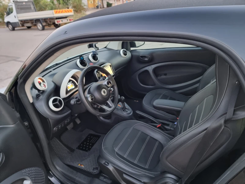 Smart Fortwo EQ 22kW, снимка 7 - Автомобили и джипове - 52380278