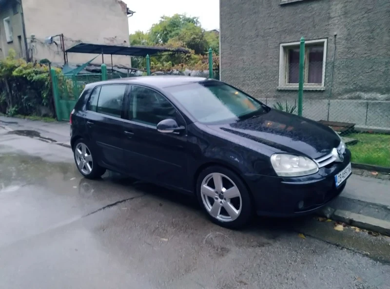 VW Golf 1.6, снимка 5 - Автомобили и джипове - 52188829