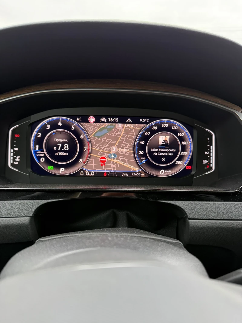 VW Arteon 2.0 TSI 7 DSG в Гаранция, снимка 10 - Автомобили и джипове - 52310995