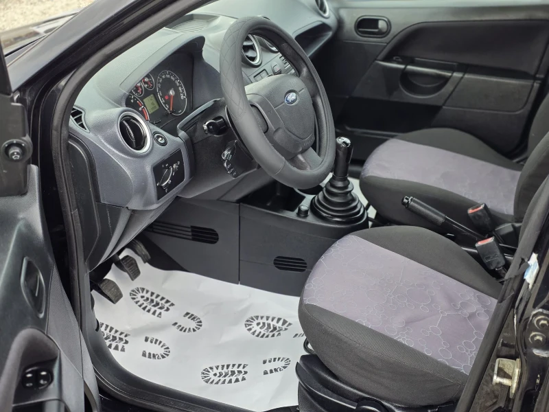 Ford Fiesta 1.4 tdci 70 k.c. , снимка 9 - Автомобили и джипове - 52381027