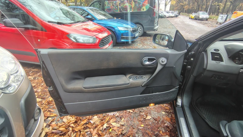 Renault Megane, снимка 17 - Автомобили и джипове - 52480812