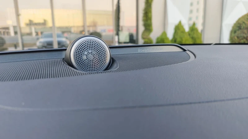 Volvo V60 Inscription D4 190kc.4x4 head-up Key less, снимка 13 - Автомобили и джипове - 52725148