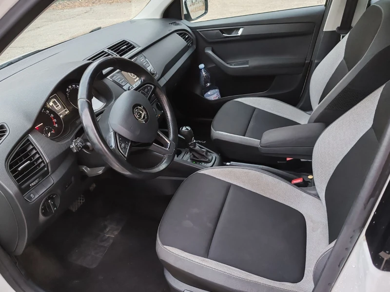 Skoda Fabia, снимка 6 - Автомобили и джипове - 52788287