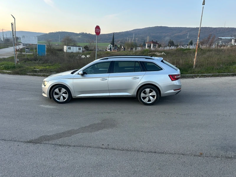 Skoda Superb 190 КОНЯ, снимка 3 - Автомобили и джипове - 52835197