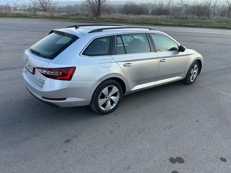 Skoda Superb 190 КОНЯ, снимка 4 - Автомобили и джипове - 52835197