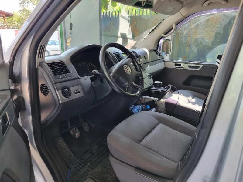 VW Multivan T5, снимка 6 - Автомобили и джипове - 53081007
