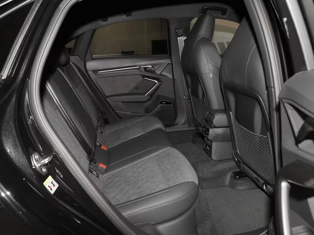 Audi Rs3 FACELIFT* SONOS* CAM* DISTR* MATRIX* KEYLESS* , снимка 12 - Автомобили и джипове - 55021523
