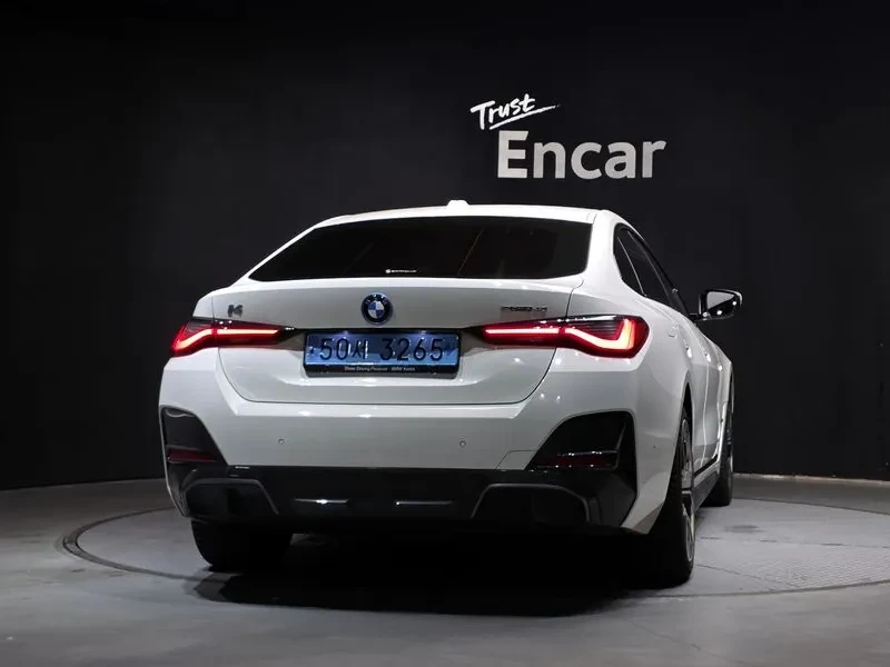 BMW i4 M Sports - ���� 30% ����� | Mobile.bg � ����������� 4