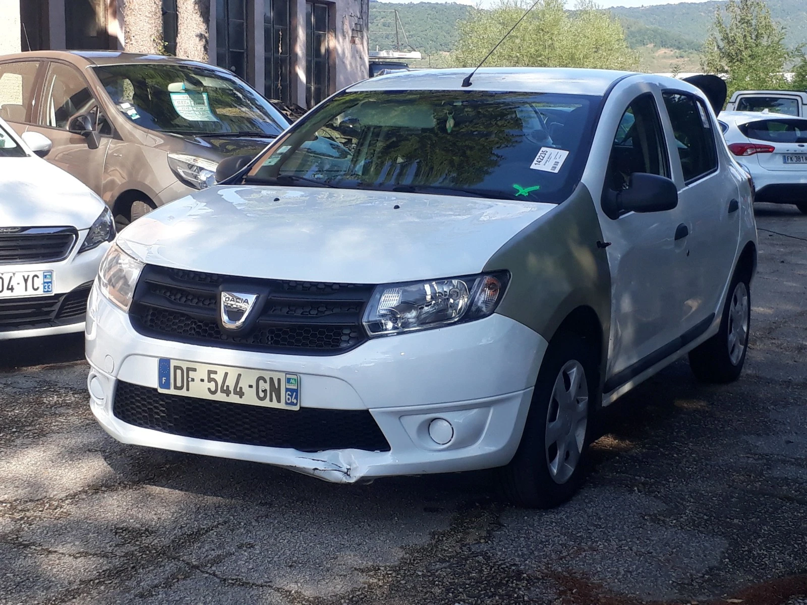 Dacia Sandero 1150кб  63340км. | Mobile.bg — изображение 11
