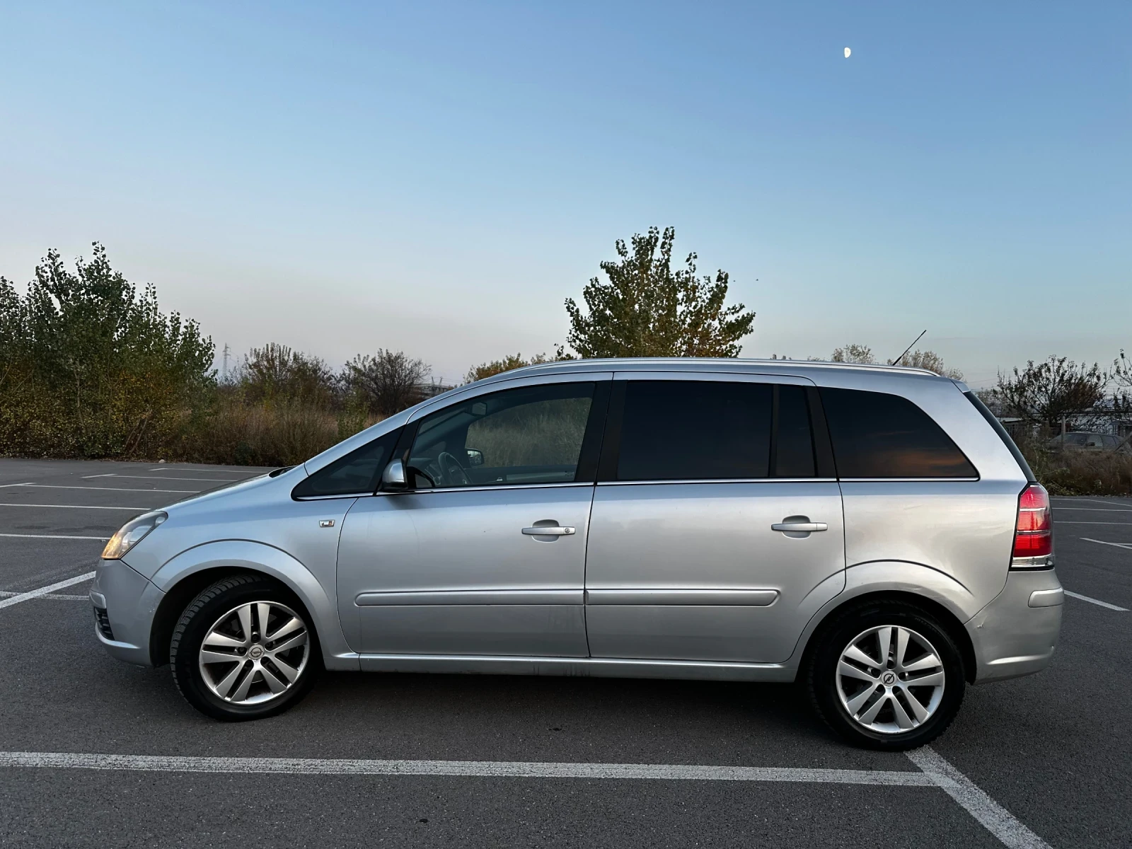 Opel Zafira 1.9 CDTI 120кс 6+ 1 - изображение 7