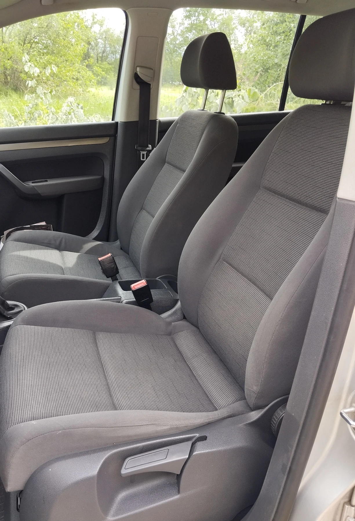 VW Touran 1.9TDI 105коня 7 местен - изображение 10