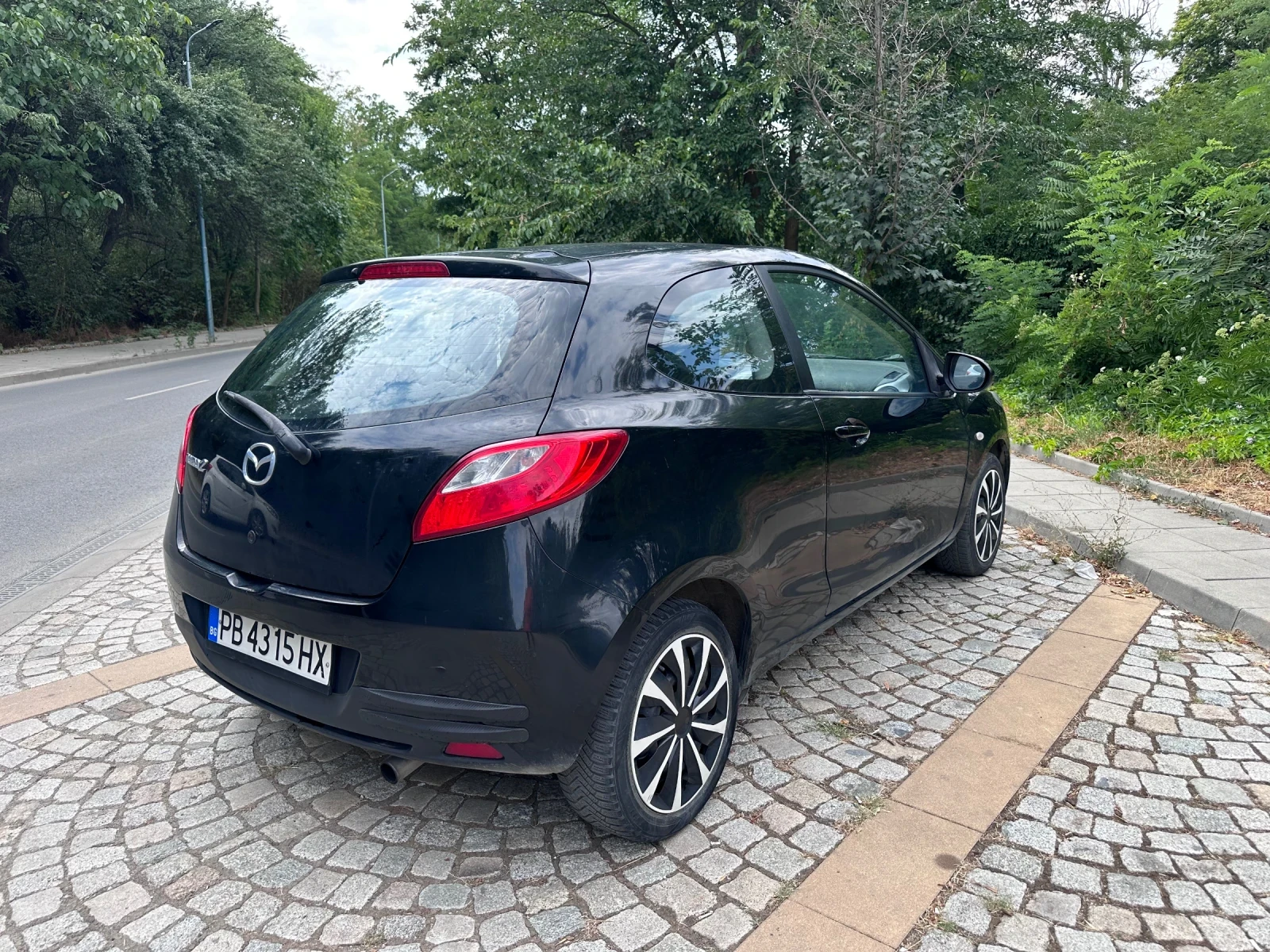 Mazda 2  - изображение 6