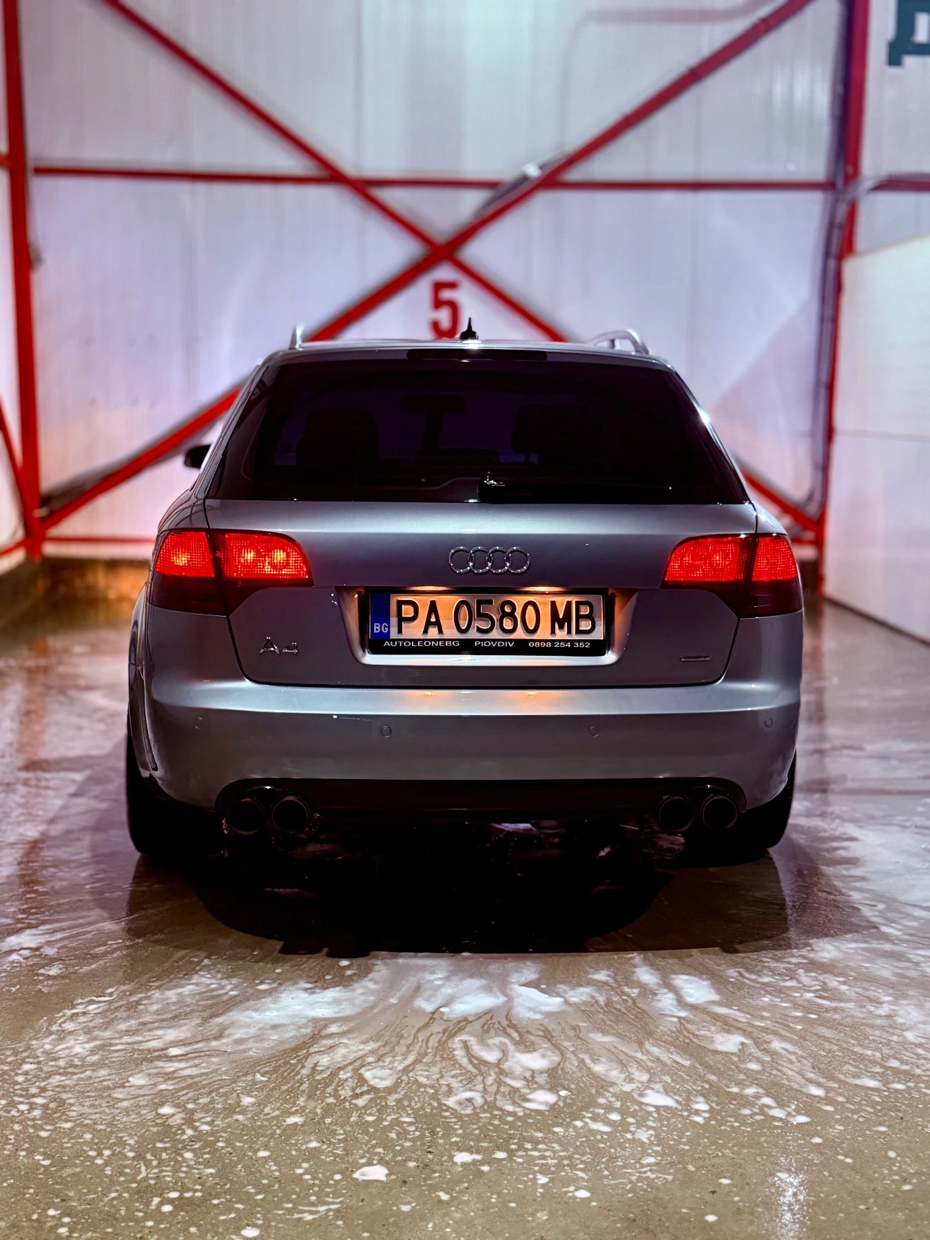 Audi A4  - изображение 2