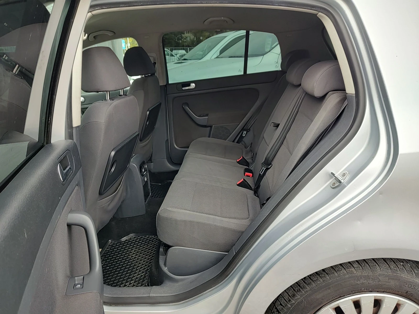 VW Golf Plus 1.9TDI - изображение 8
