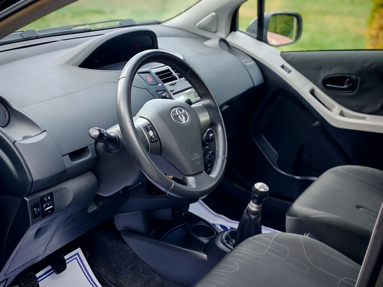 Toyota Yaris 1.0(70)* FACELIFT* EURO-5*  *  | Mobile.bg   12