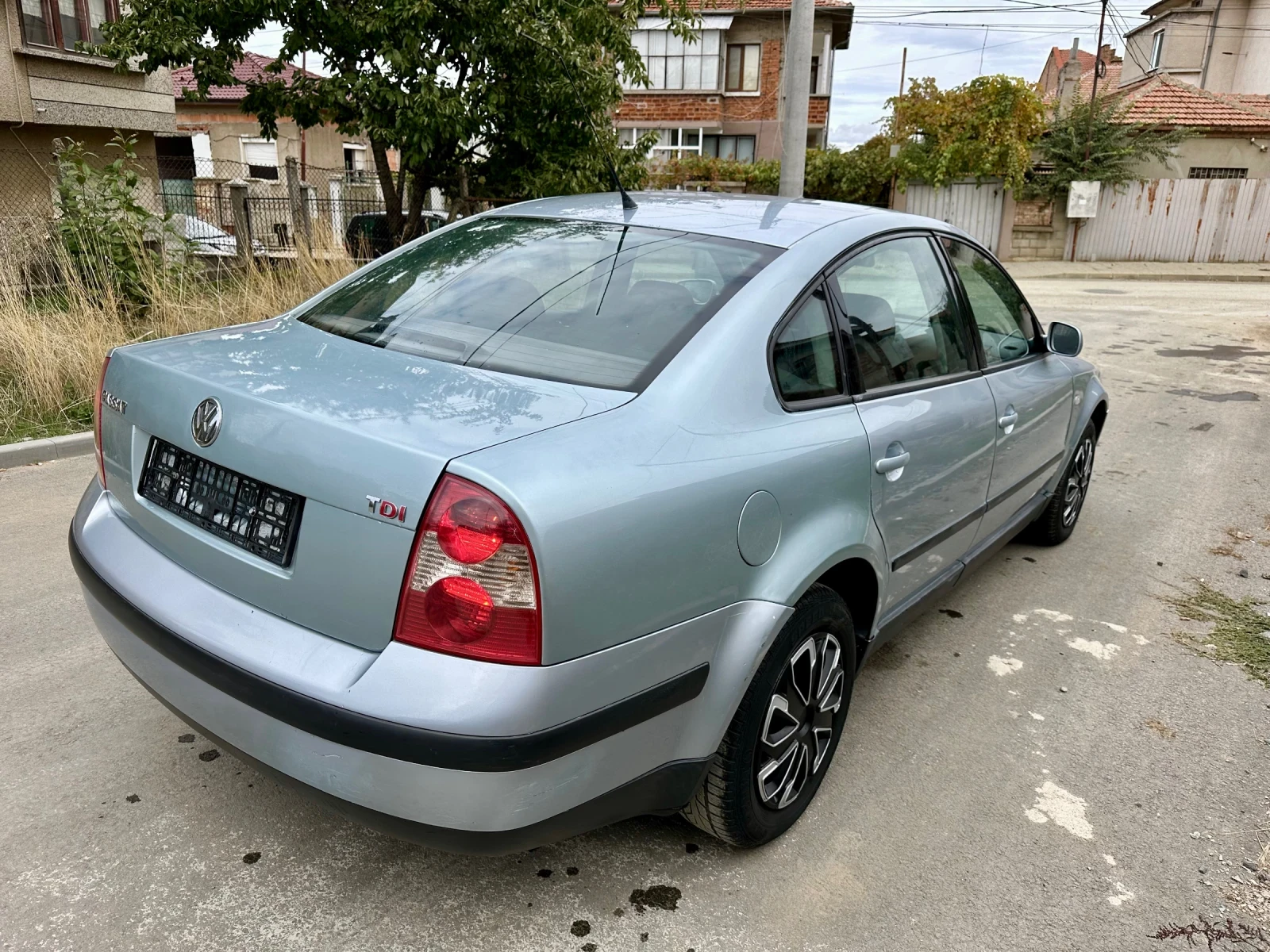 VW Passat 1.9 tdi | Mobile.bg   6