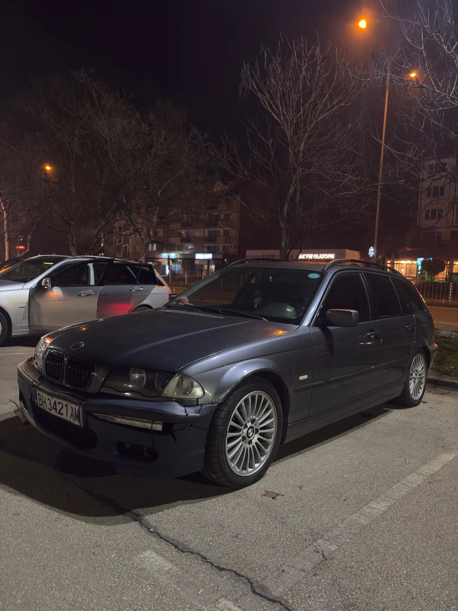 BMW 330  - изображение 3