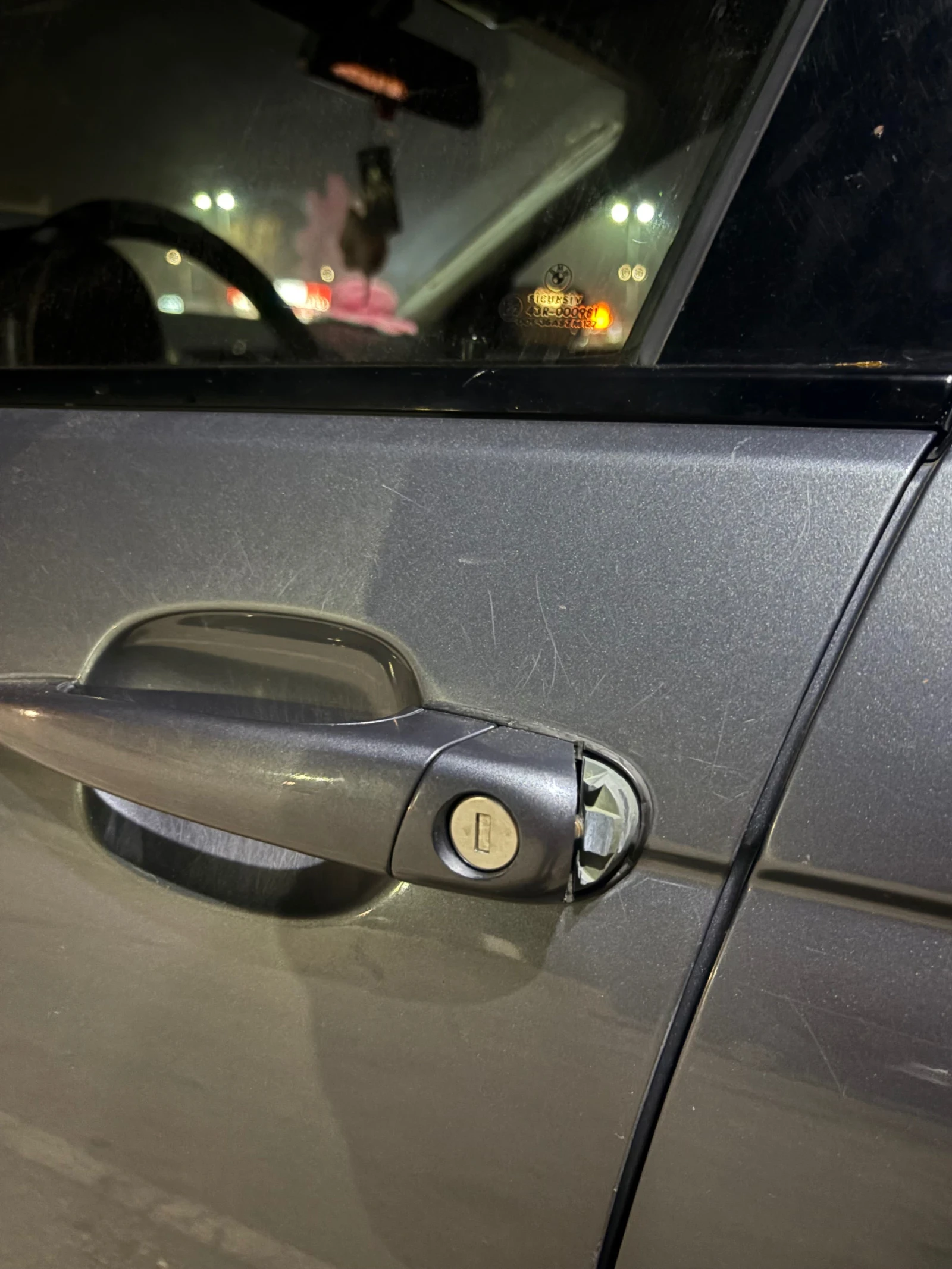 BMW 330  - изображение 7