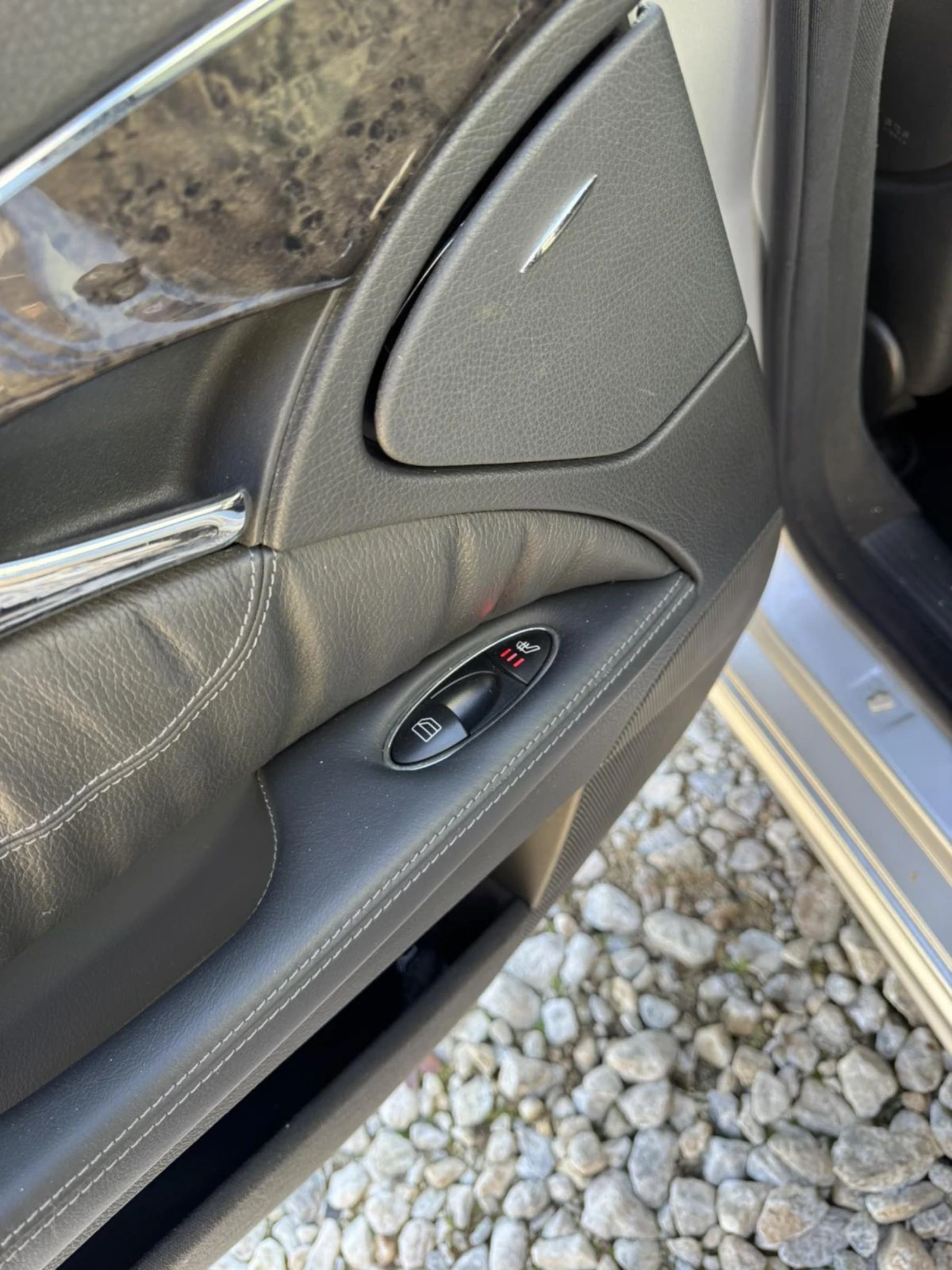 Mercedes-Benz E 55 AMG, снимка 11 - Автомобили и джипове - 52792792