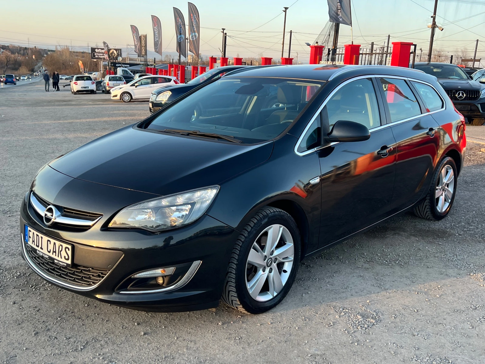 Opel Astra, снимка 4 - Автомобили и джипове - 53852064