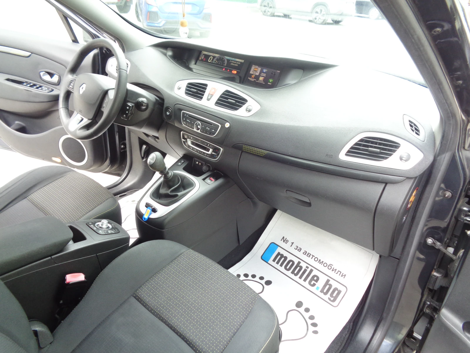 Renault Scenic 1.5dCI-110-NAVI-KAMERA-BARTER-LIZING, снимка 10 - Автомобили и джипове - 53977069