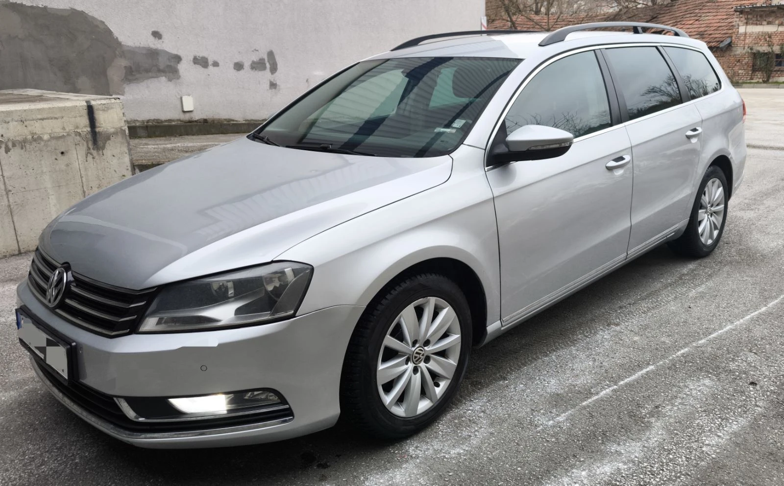 VW Passat B7 2.0 TDI DSG 6 2014 203k км., снимка 3 - Автомобили и джипове - 53996326