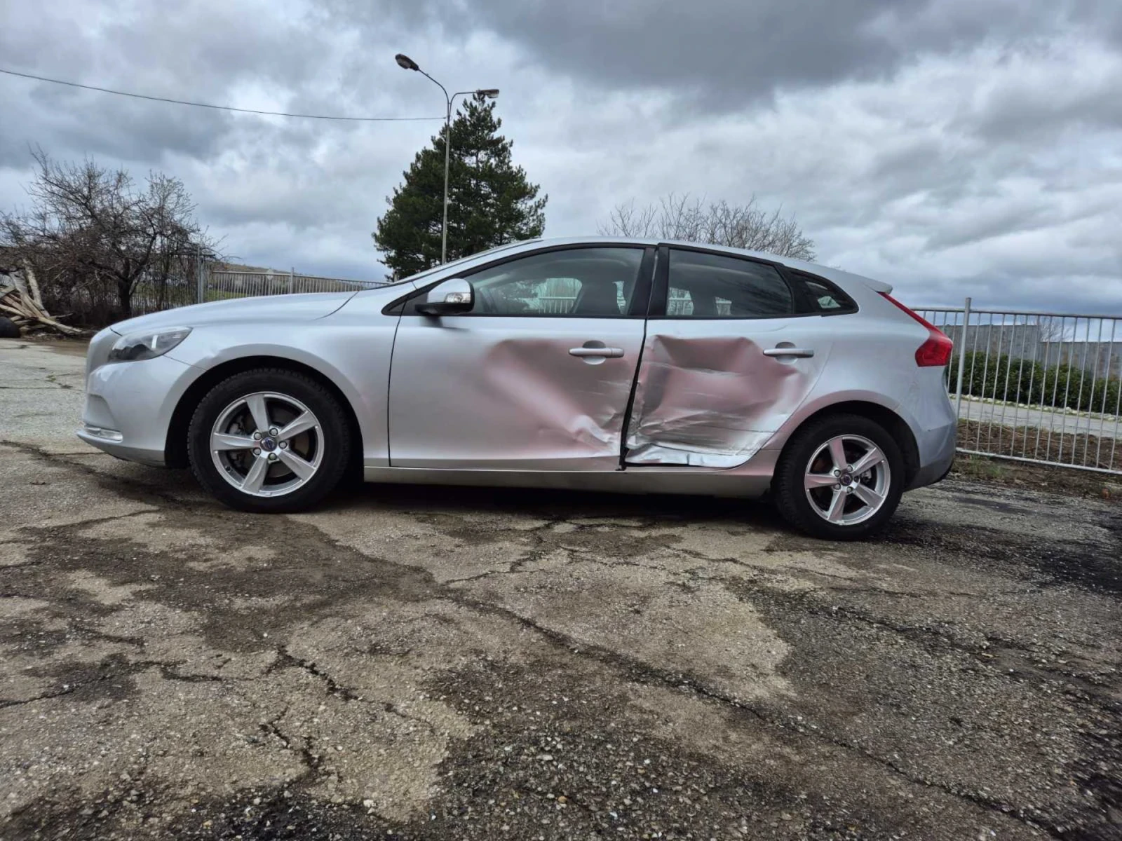 Volvo V40 2.0 d | Mobile.bg � ����������� 5