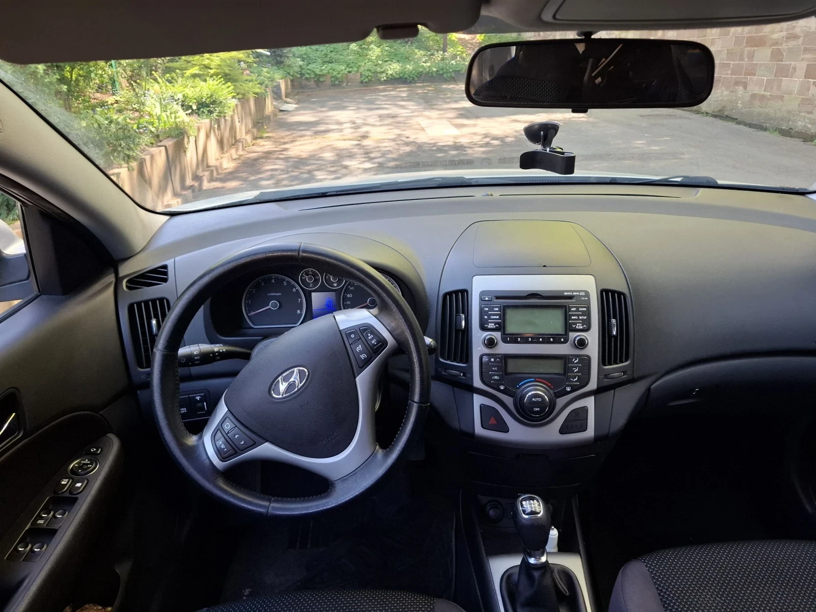 Hyundai I30 1.6, снимка 5 - Автомобили и джипове - 54303808