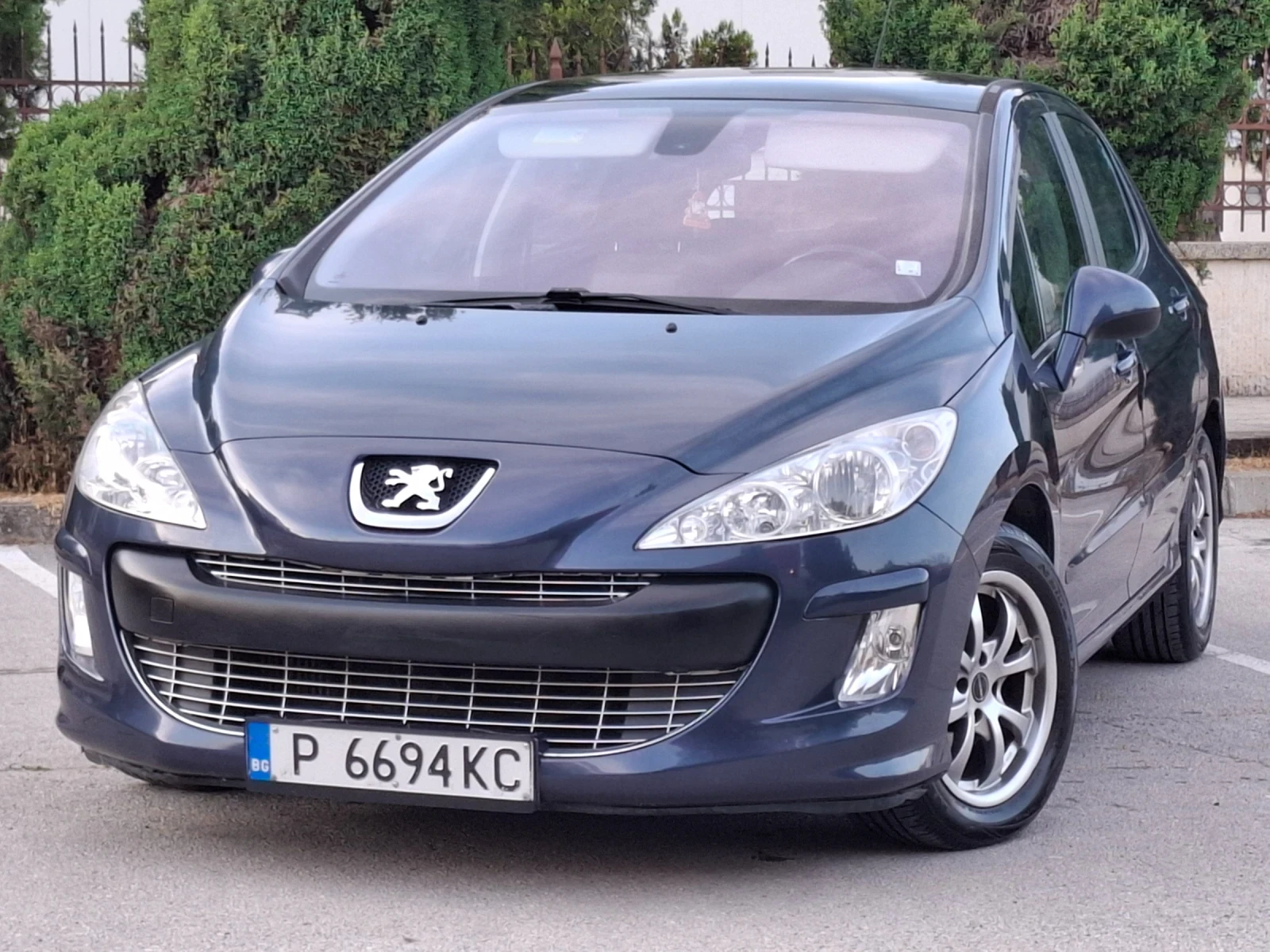 Peugeot 308 1.6HDI 110hp * КЛИМАТРОНИК * NAVI * ПАНОРАМА * , снимка 8 - Автомобили и джипове - 54420067