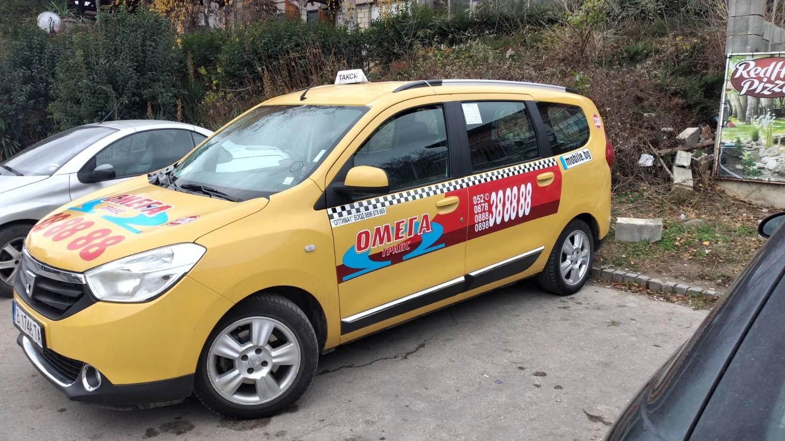 Dacia Lodgy, снимка 2 - Автомобили и джипове - 54838571