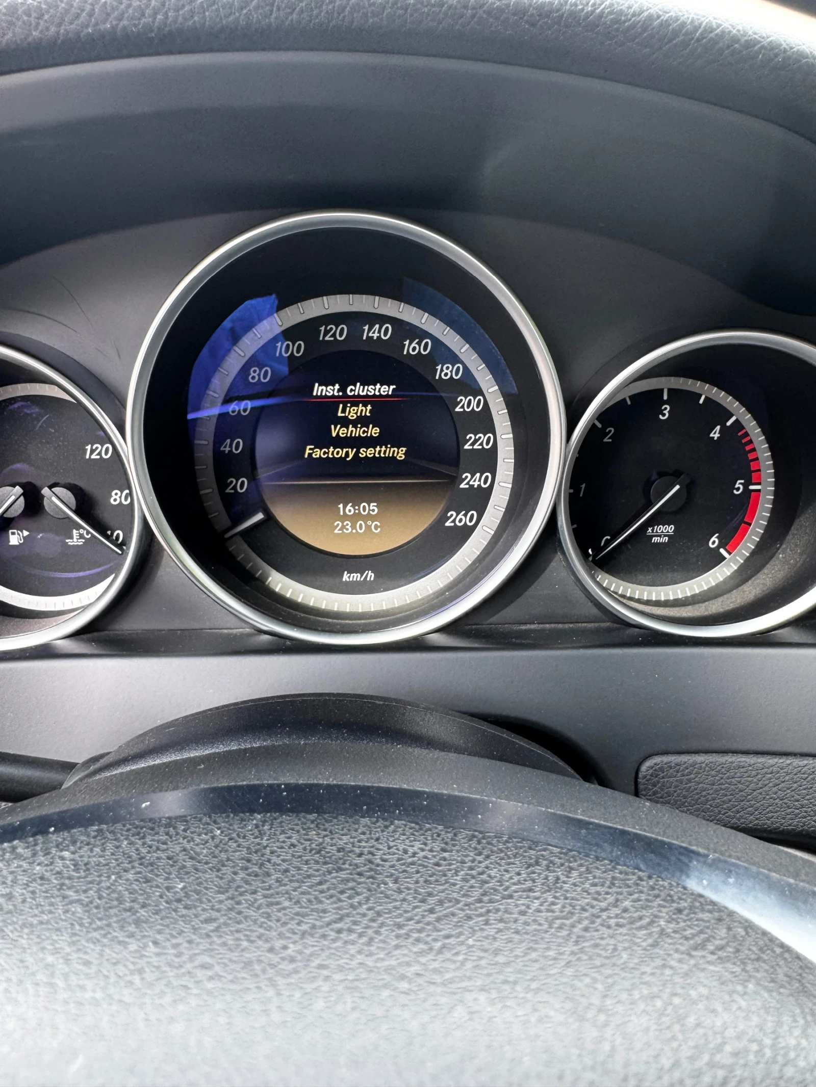 Mercedes-Benz C 220 2/2 BITDI 170кс, снимка 11 - Автомобили и джипове - 54869440