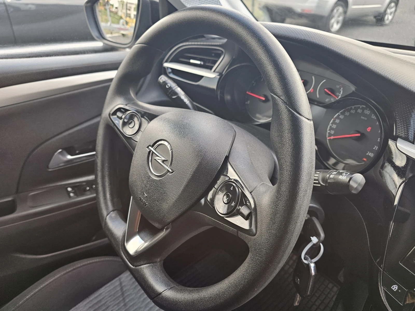 Opel Corsa 1.2i ������! | Mobile.bg � ����������� 12