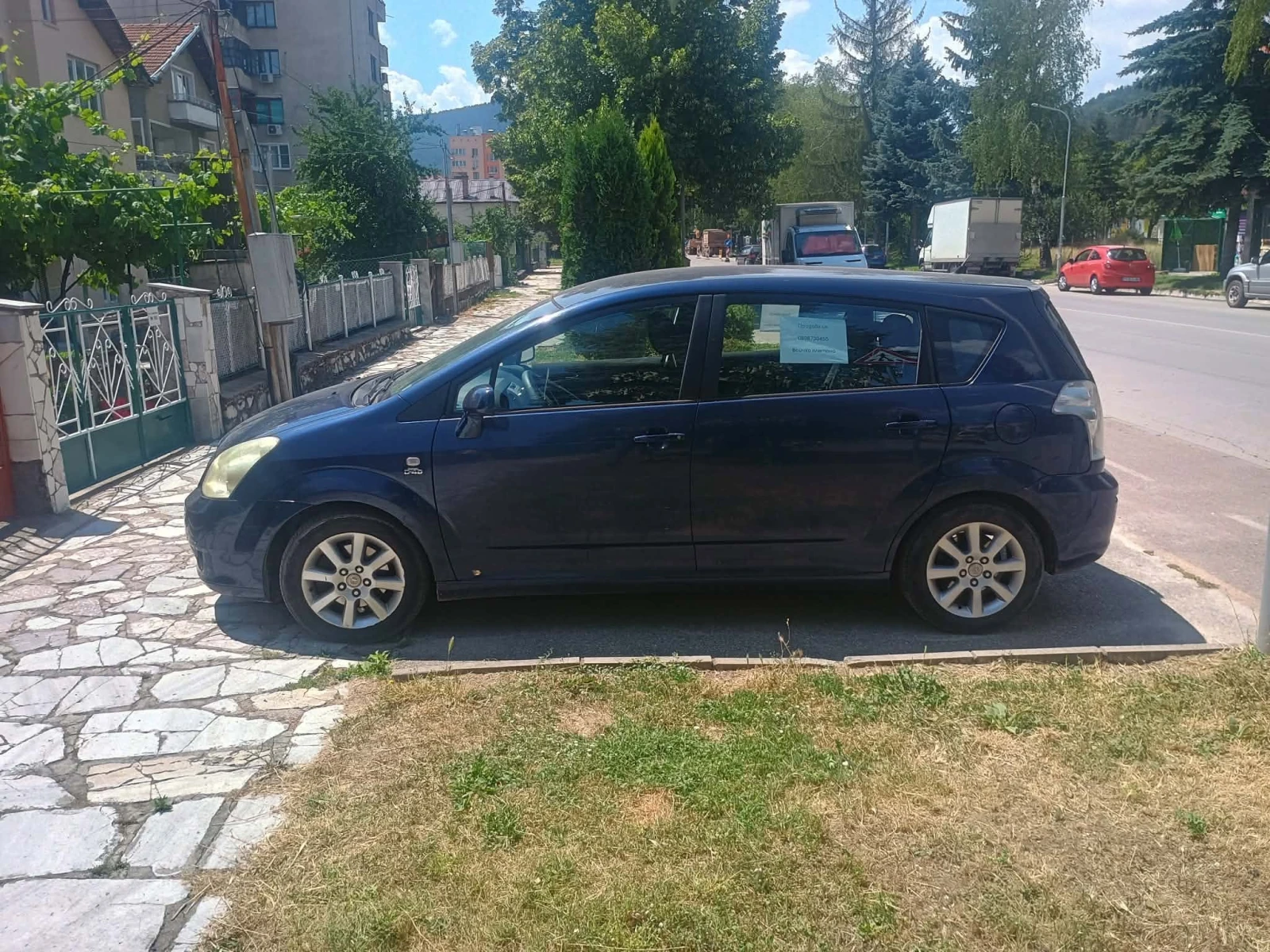 Toyota Corolla verso, снимка 7 - Автомобили и джипове - 55317077