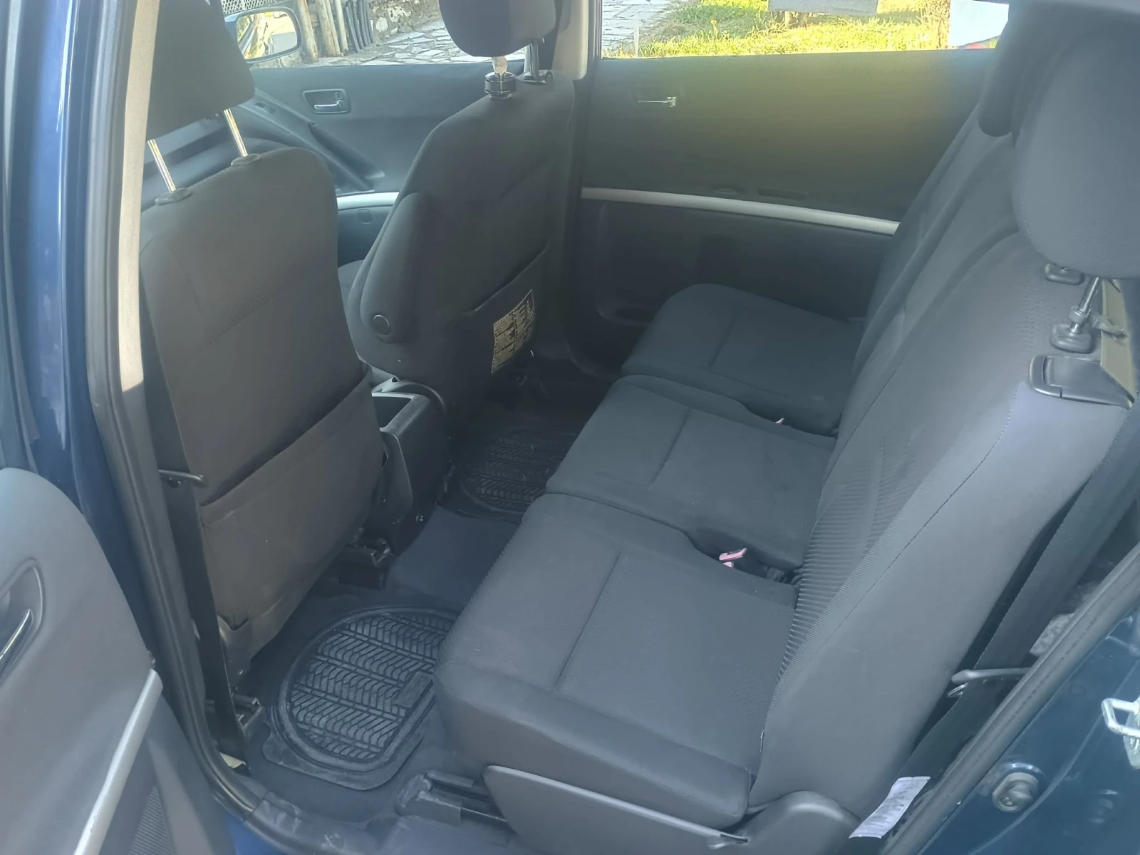 Toyota Corolla verso, снимка 13 - Автомобили и джипове - 55317077