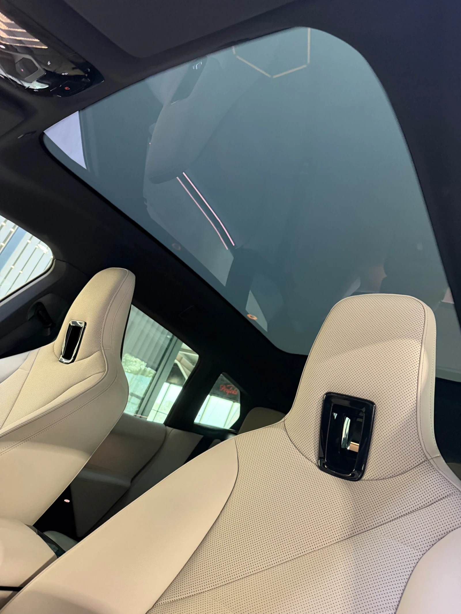 BMW iX 50 xDrive * FULL Екстри * ПАНОРАМА* HARMAN/KARDON*, снимка 16 - Автомобили и джипове - 55453653