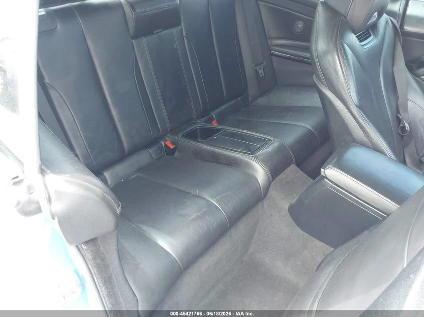 BMW M4 2015 BMW M4, снимка 12 - Автомобили и джипове - 55506902
