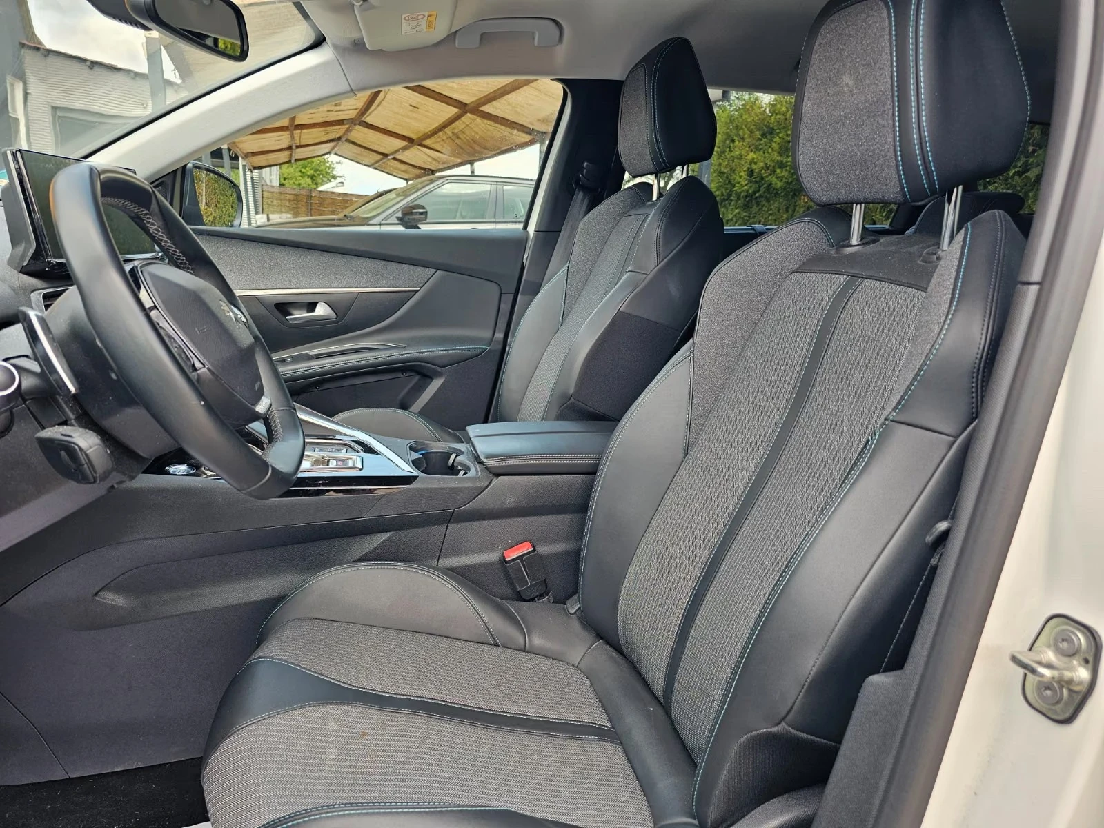 Peugeot 5008 Allure Pack, снимка 11 - Автомобили и джипове - 55977226