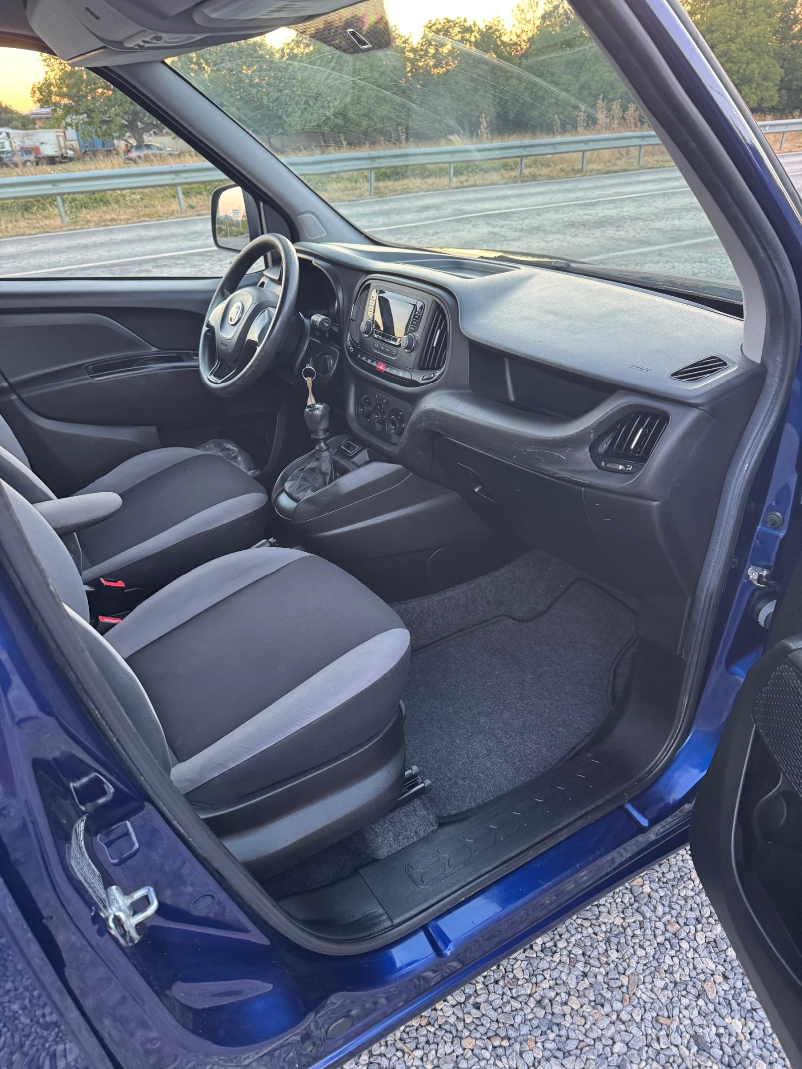 Fiat Doblo 1.6JTD* 120кс* Multijet* Клима* Евро6* 127 км* Ори, снимка 10 - Автомобили и джипове - 56134934