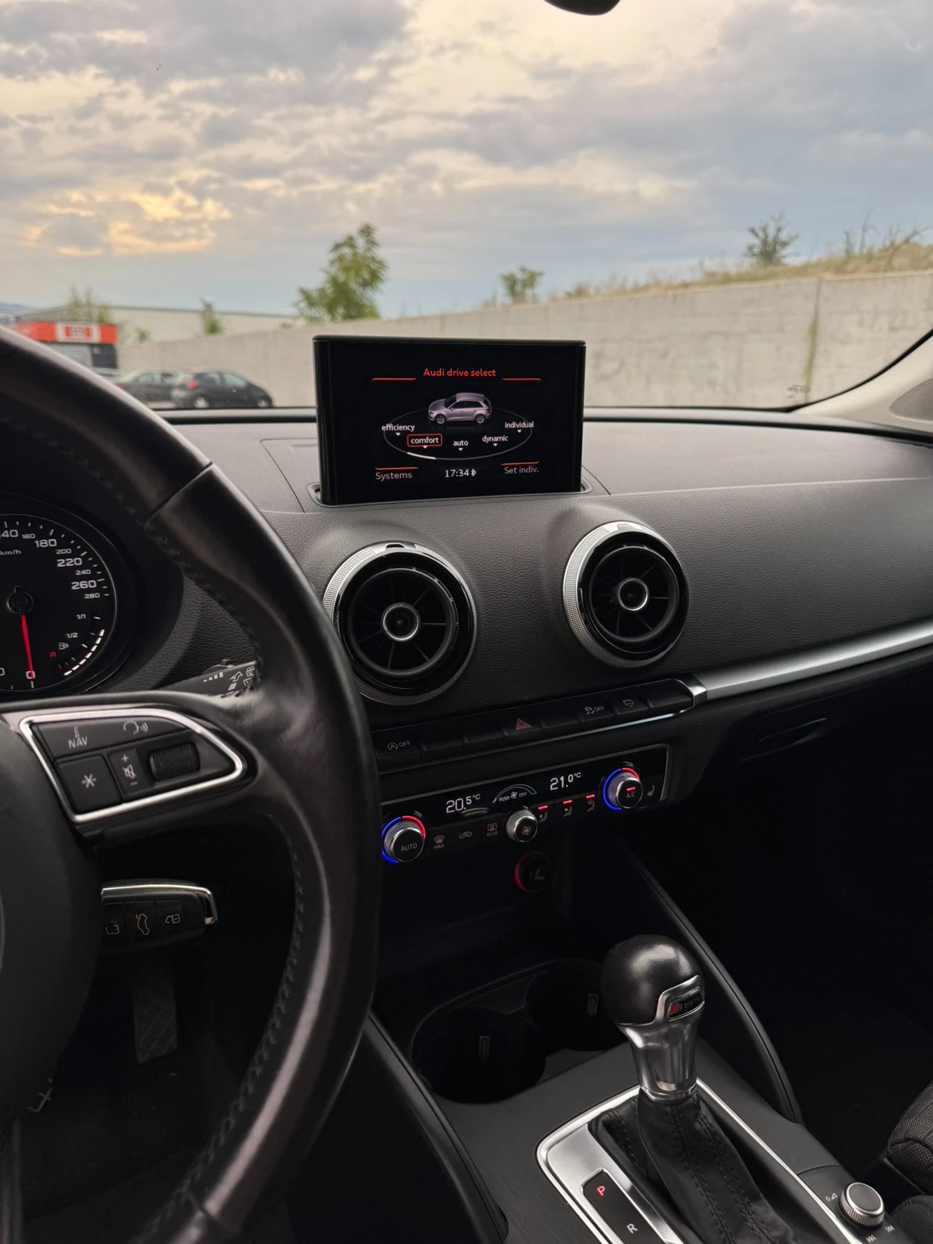 Audi A3 Sportback , снимка 11 - Автомобили и джипове - 56362664