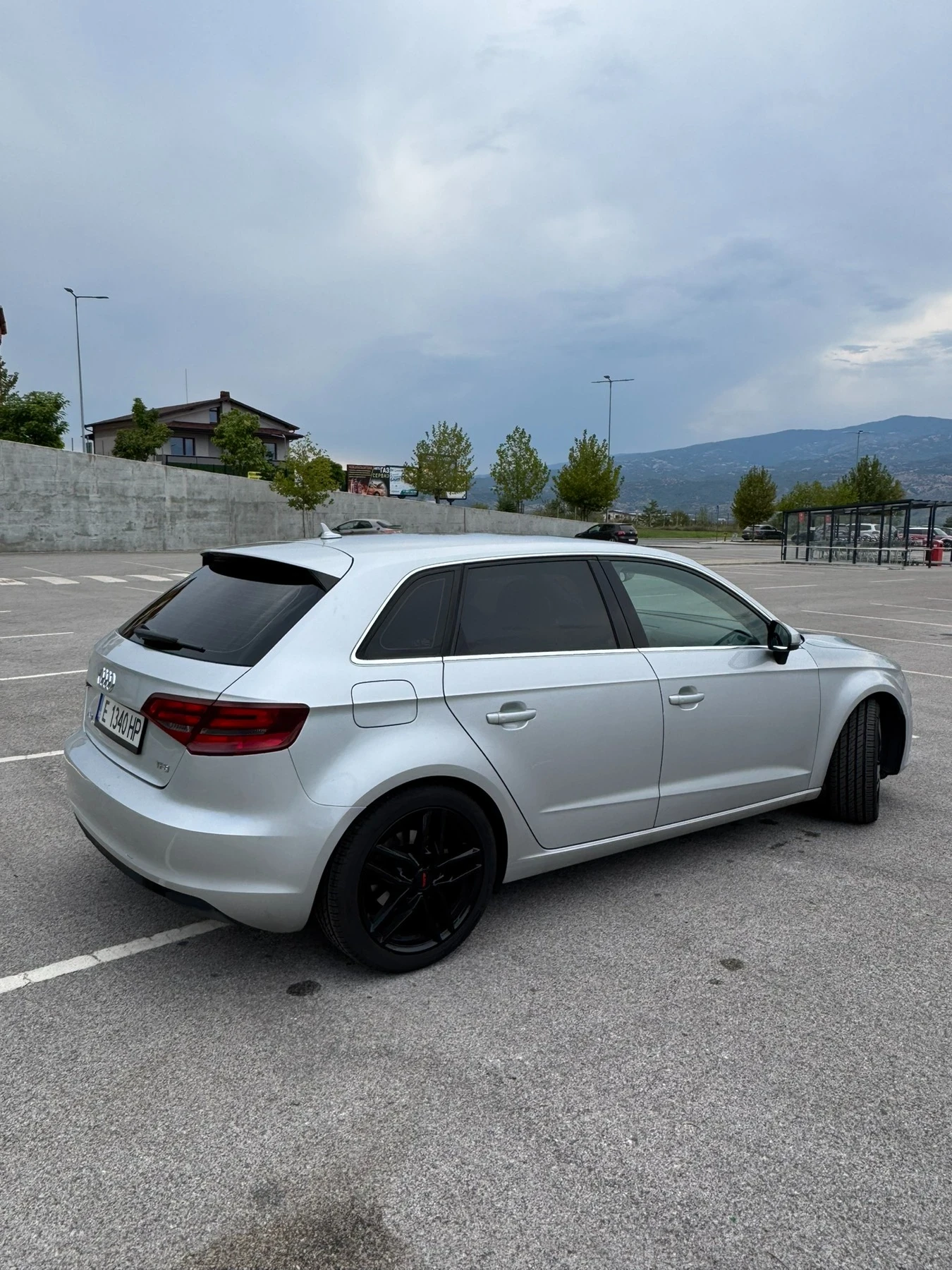 Audi A3 Sportback , снимка 5 - Автомобили и джипове - 56362664