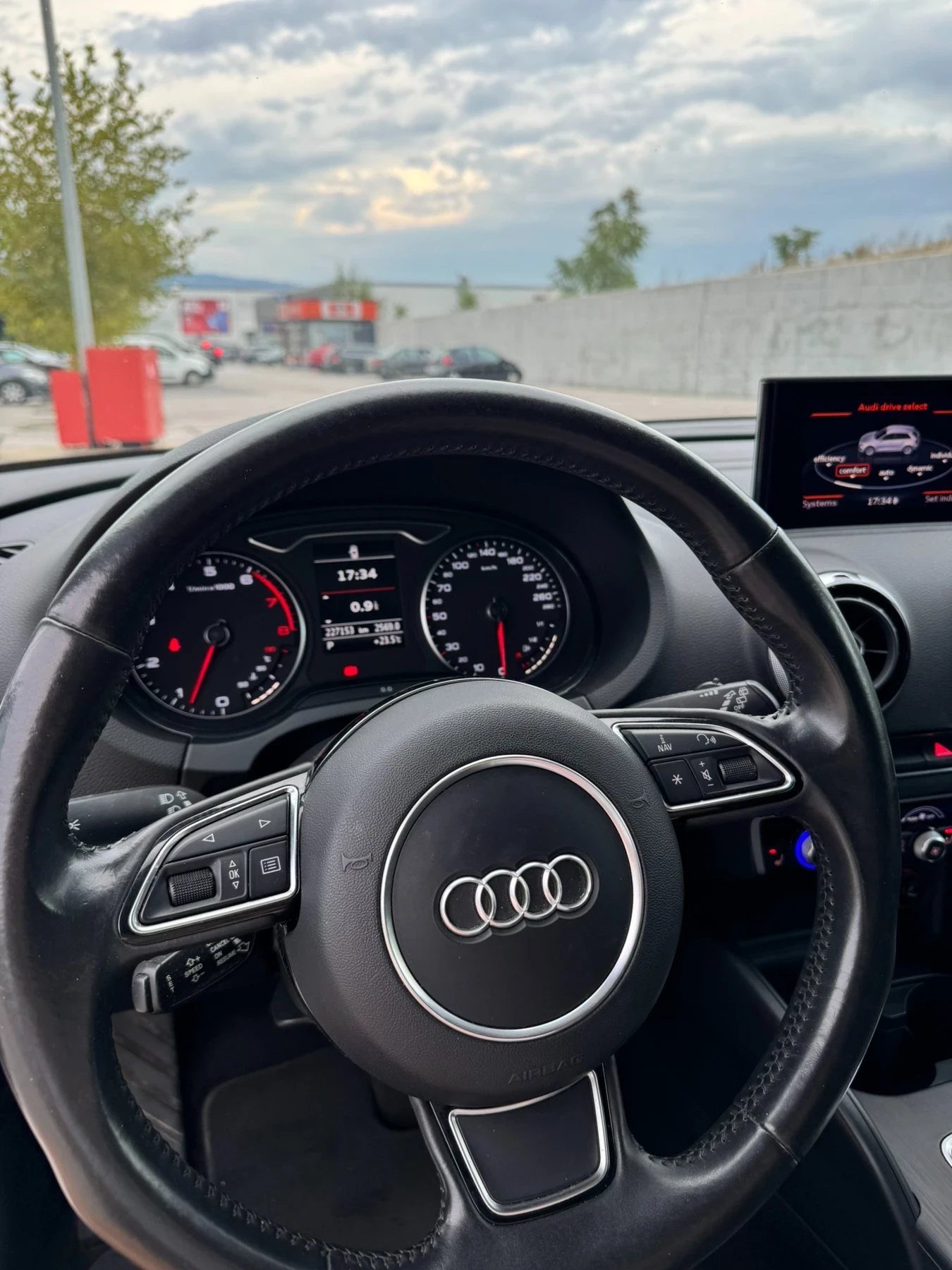 Audi A3 Sportback , снимка 9 - Автомобили и джипове - 56362664