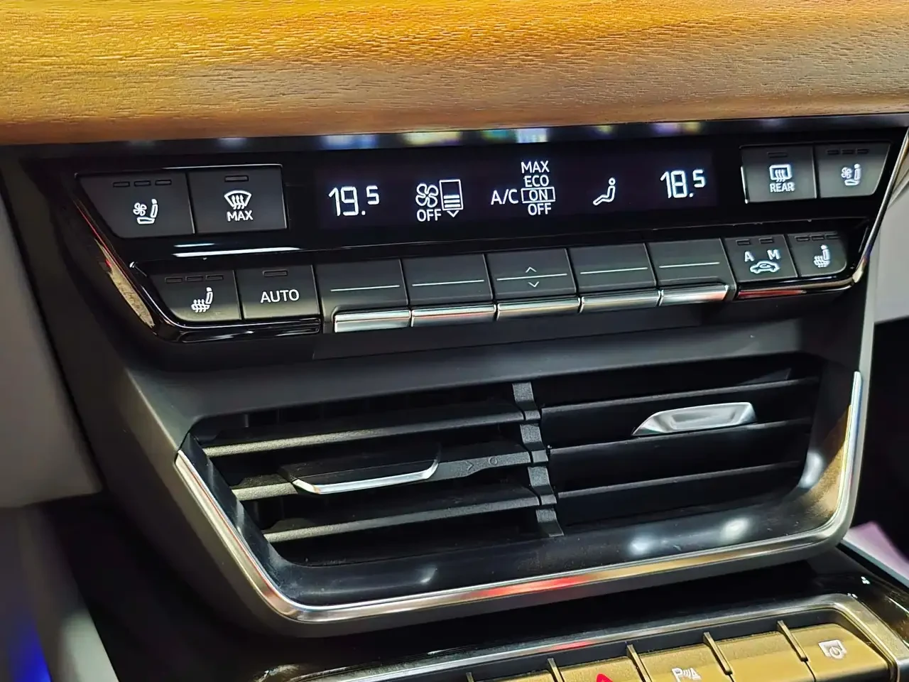 Audi E-Tron GT �������* �����* ��������* ������ ����*  | Mobile.bg � ����������� 15