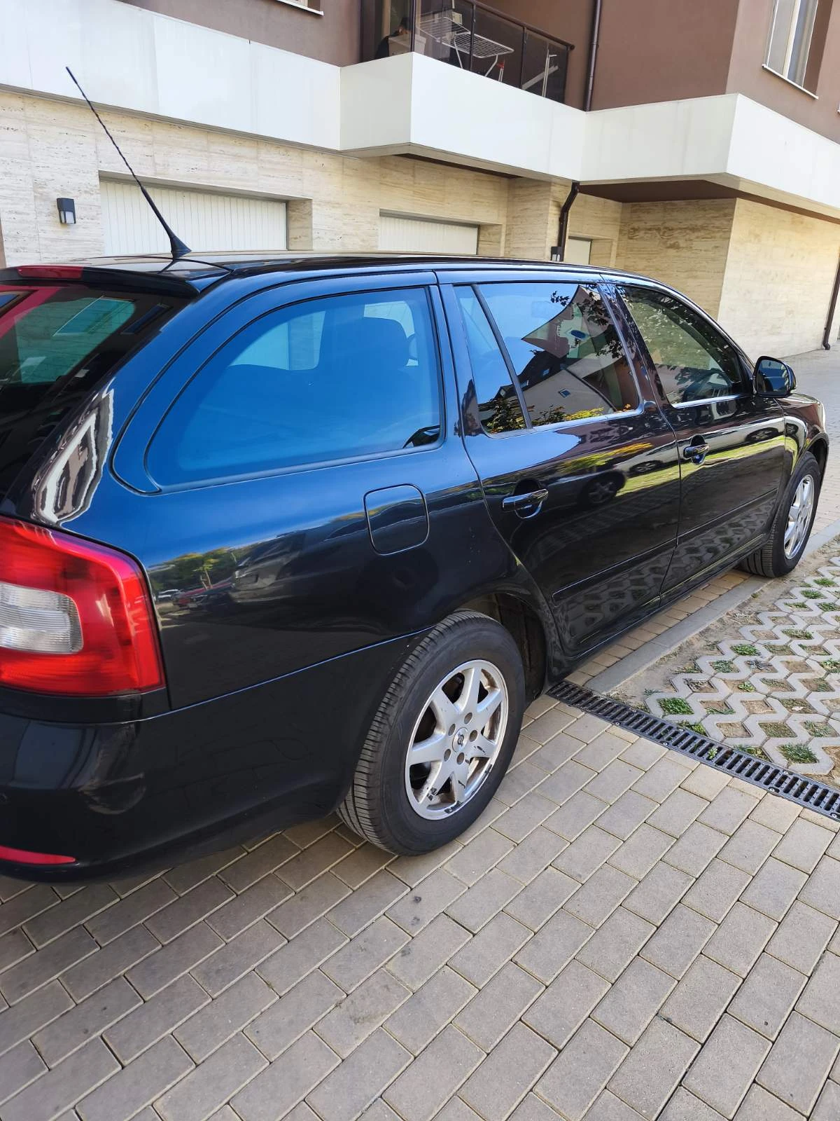 Skoda Octavia FACELIFT 2, снимка 5 - Автомобили и джипове - 56448786