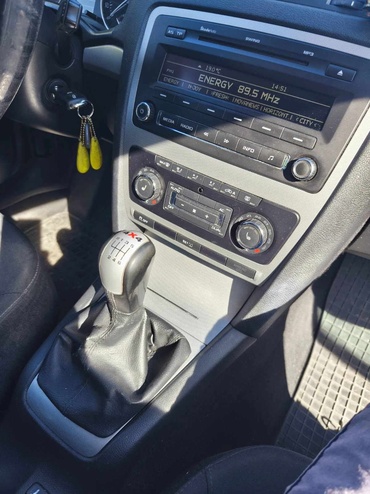 Skoda Octavia FACELIFT 2, снимка 13 - Автомобили и джипове - 56448786