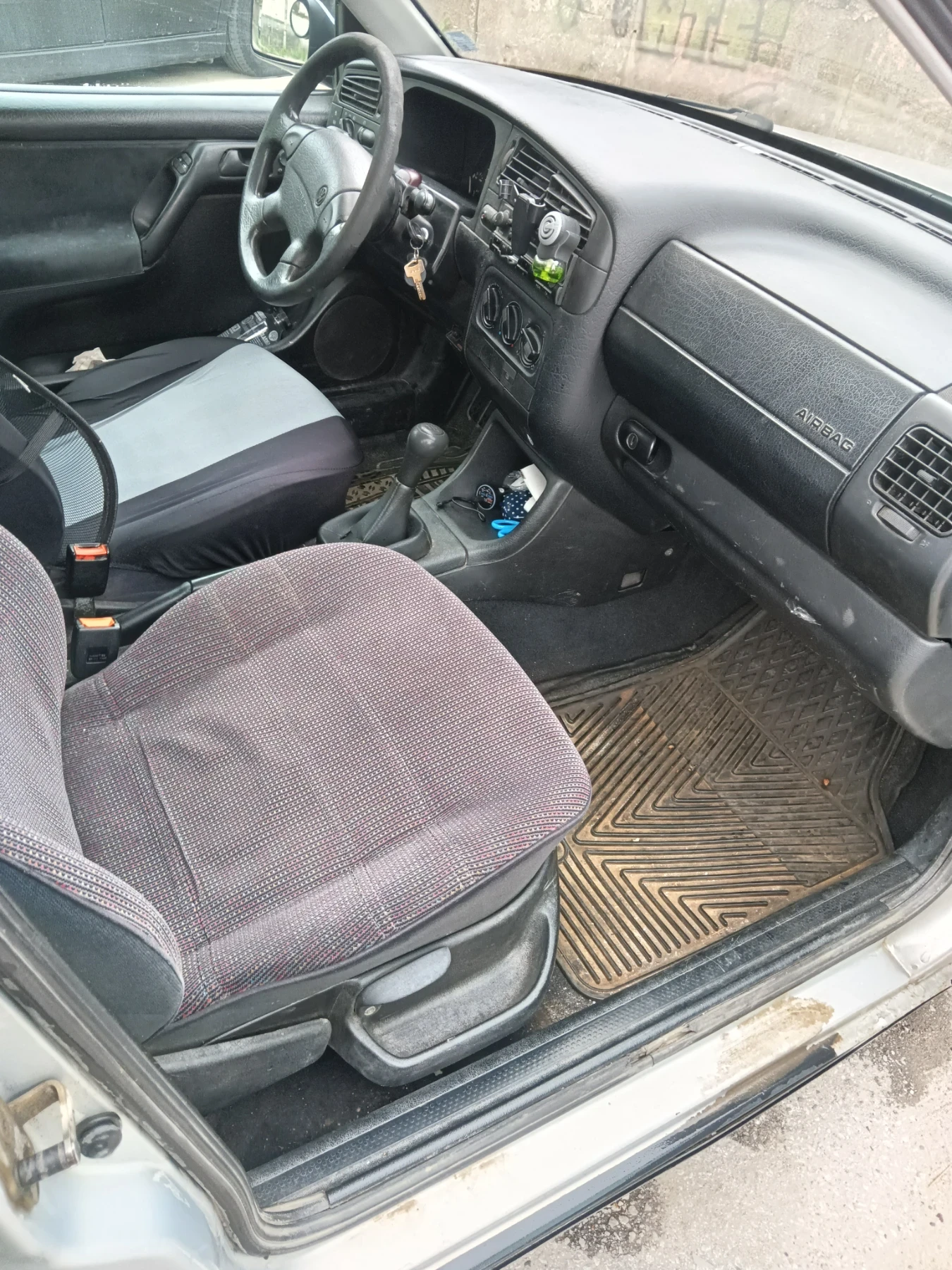 VW Golf 1.8, syncro | Mobile.bg � ����������� 8