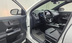 Mercedes-Benz GLA 220 ОАНОРАМА/ПОДГРЕВ/ПАМЕТ/АМБИЕНТ/ЛЕНТИ, снимка 10