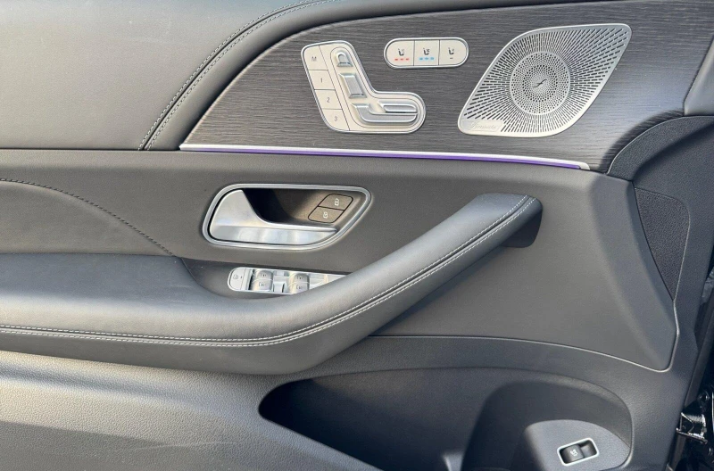 Mercedes-Benz GLE 63 S AMG COUPE 4-MATIC BURMESTER PANO HEAD UP 360 NIGHT, снимка 7 - Автомобили и джипове - 51509001