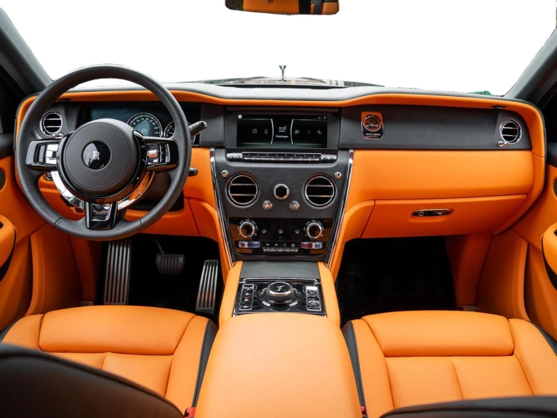 Rolls-Royce Cullinan 6.7 V12/ BESPOKE/ STARLIGHT/ NIGHT VISION/ HEAD UP, снимка 8 - Автомобили и джипове - 51594970