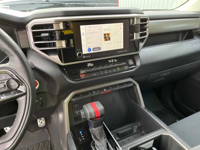 Toyota Tundra * SR * CARFAX * БЕЗ ПЪРВОНАЧАЛНА ВНОСКА, снимка 9 - Автомобили и джипове - 52940372